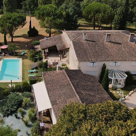 Bed and Breakfast Les Tamaris Castelnau-sur-Gupie Exterior foto