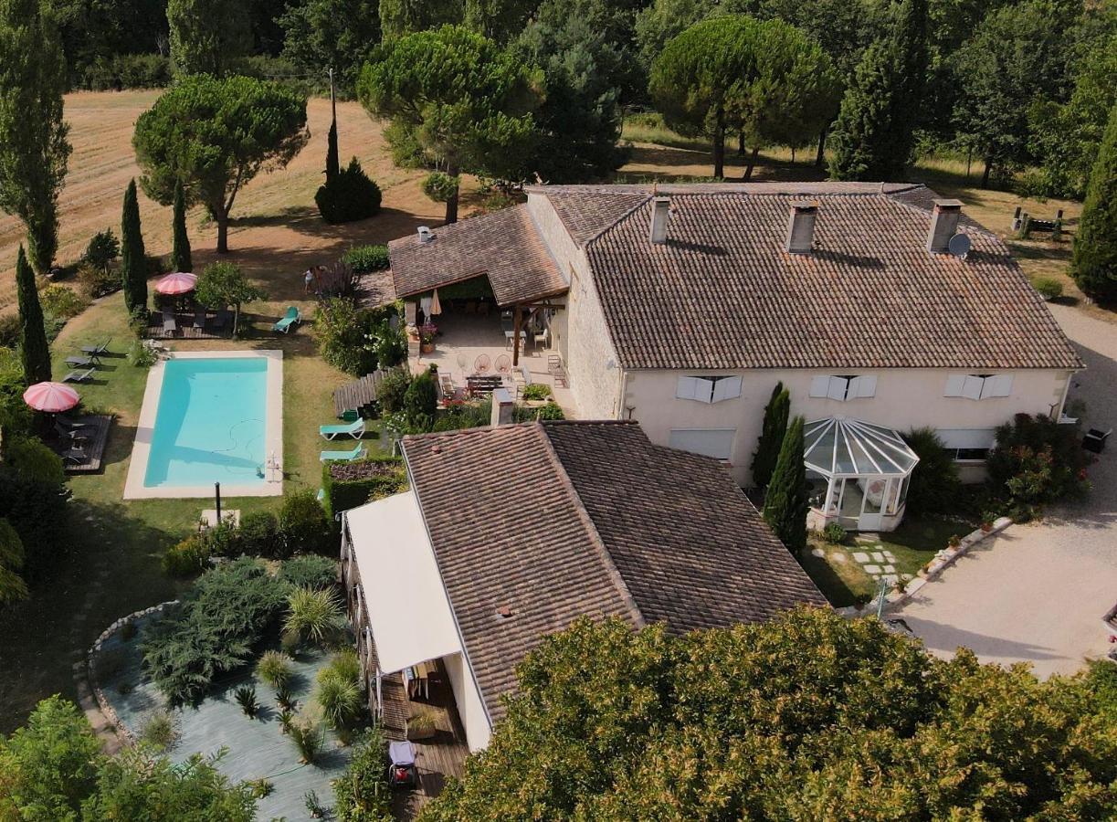 Bed and Breakfast Les Tamaris Castelnau-sur-Gupie Exterior foto